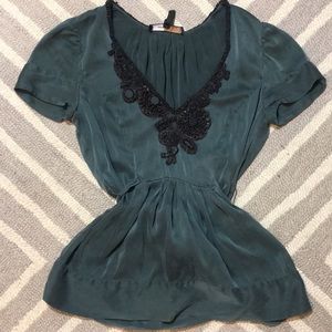 Tie back top